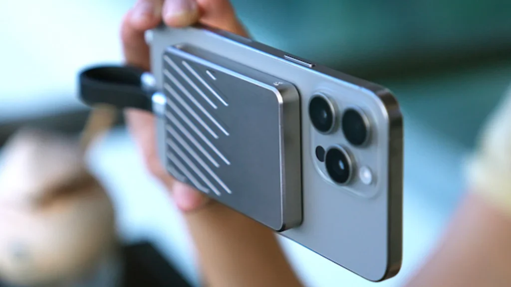 MagSafe vs USB-C Power Banks: The Ultimate Guide to Portable Charging in 2025